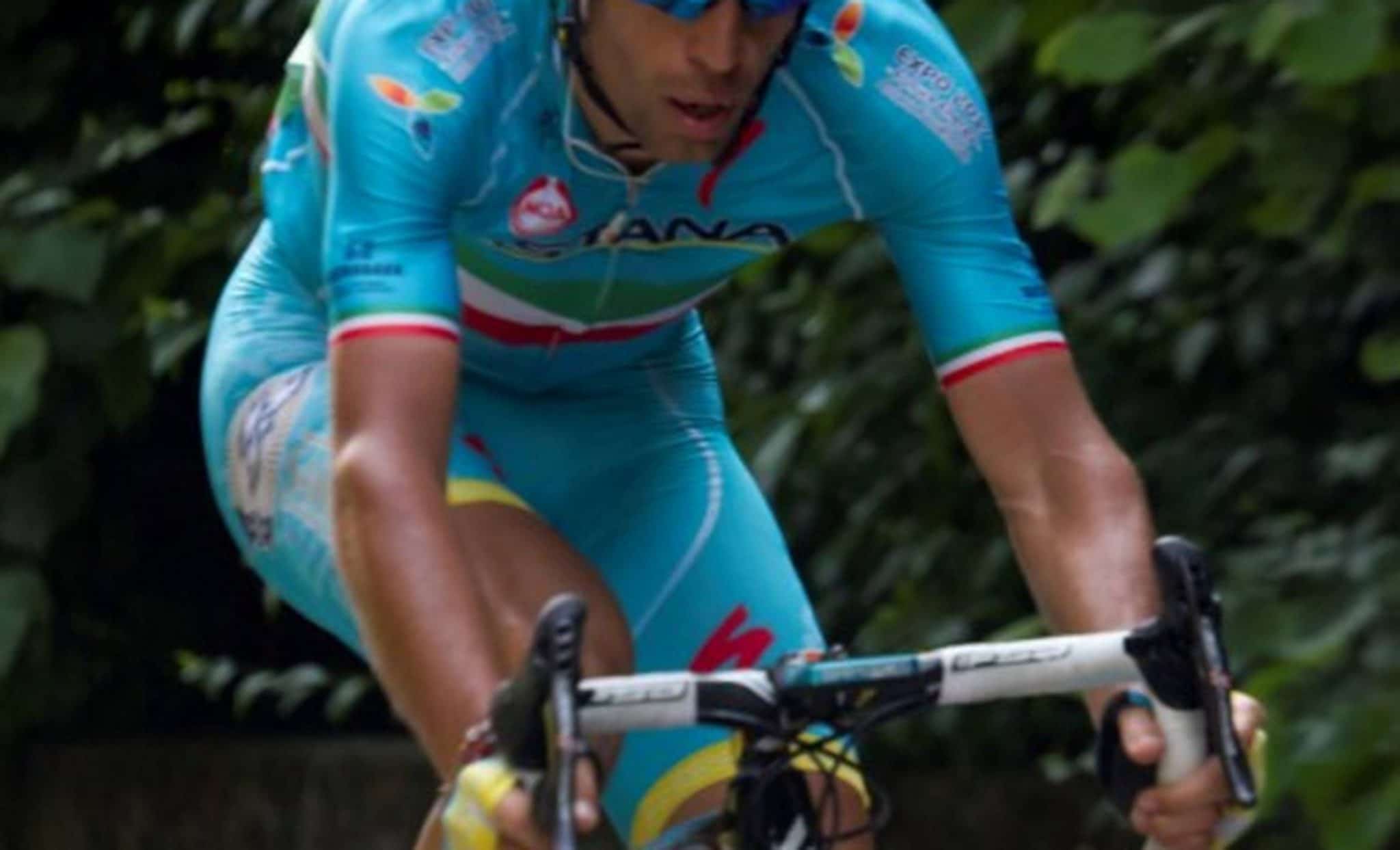 Featured image for “Vincenzo Nibali operated in OR n. 9 of the new surgical unit made by Operamed in Brescia”
